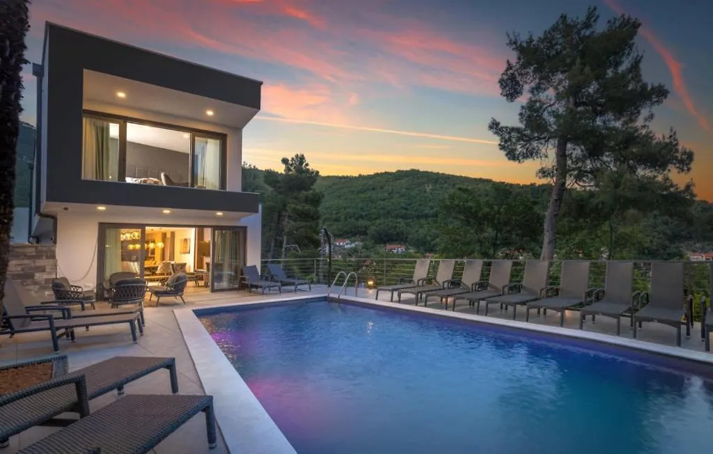 Beautiful Villa Magica In Opatija location